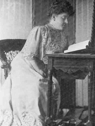 Frances Hodgson Burnett Picture